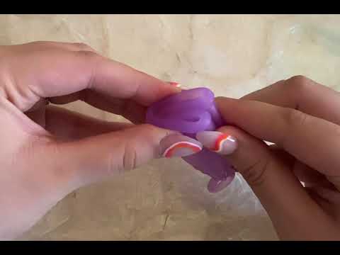 Menstrual Cup with integrated pull-out ring